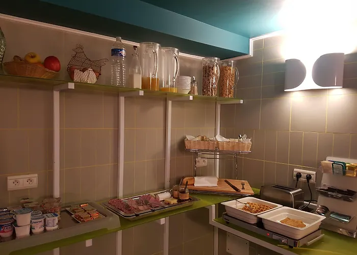 Hôtel les Cigales Nice